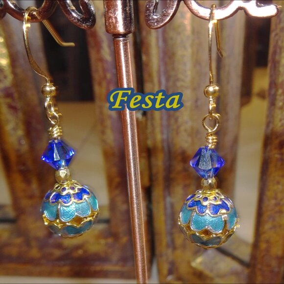 Cloisonne earrings in six blue variations of artful design - Picture 7 of 8